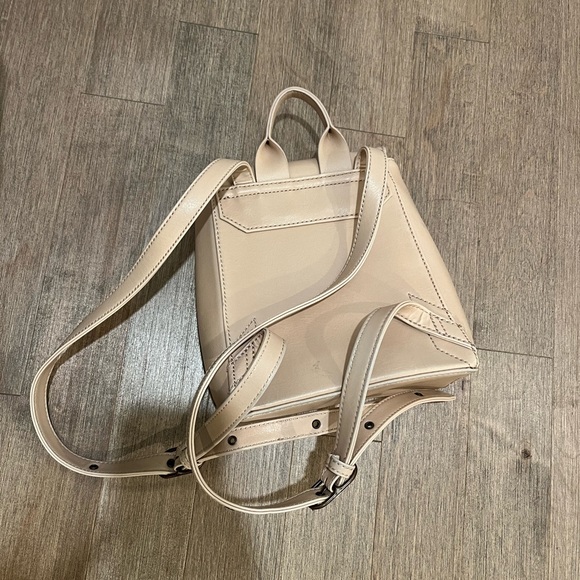 Matt & nat pink mini backpack purse - Picture 2 of 2